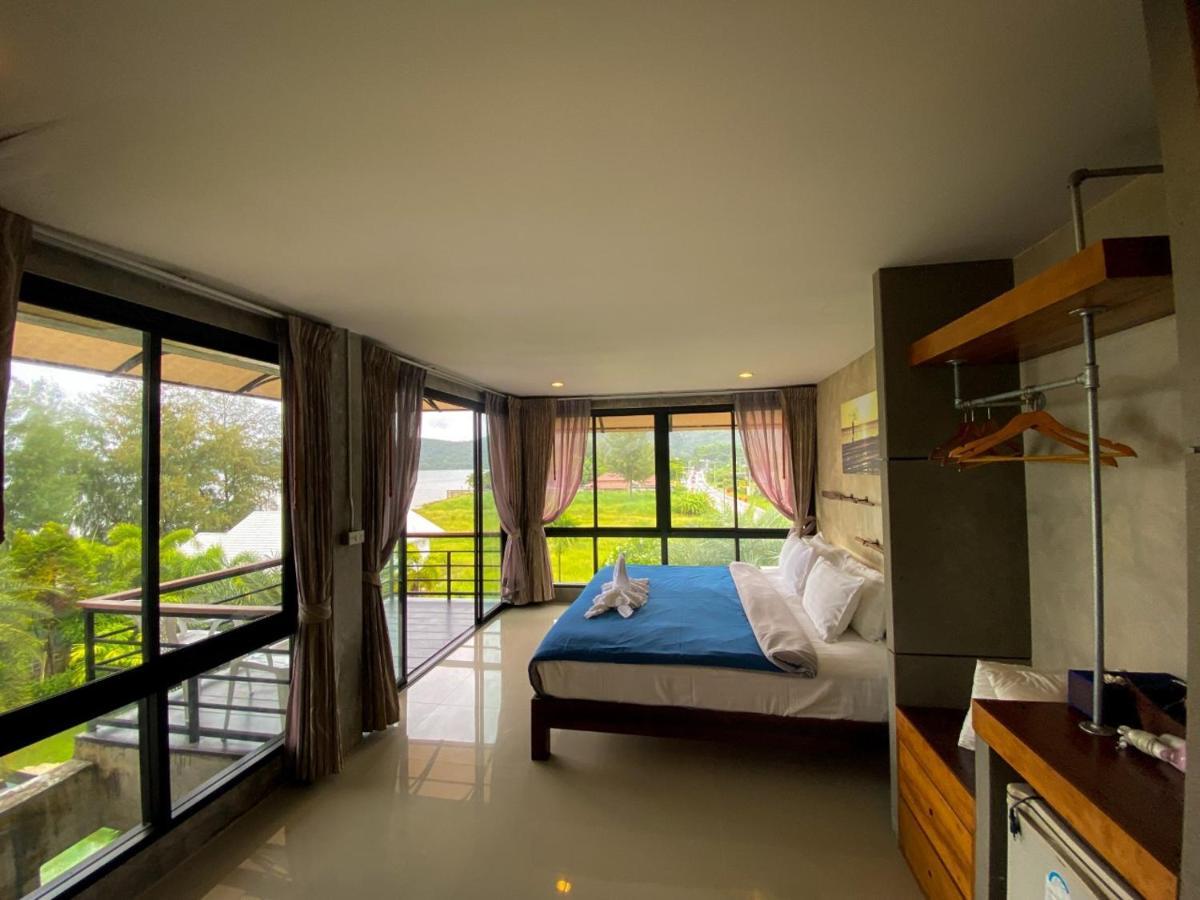 Windy Seaview Resort Chao Lao Beach Esterno foto