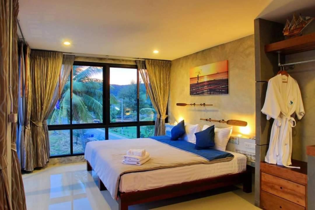Windy Seaview Resort Chao Lao Beach Esterno foto
